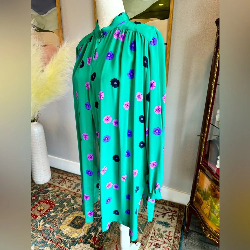 Italian Silk Floral Topper Blouse - Picture 4 of 8